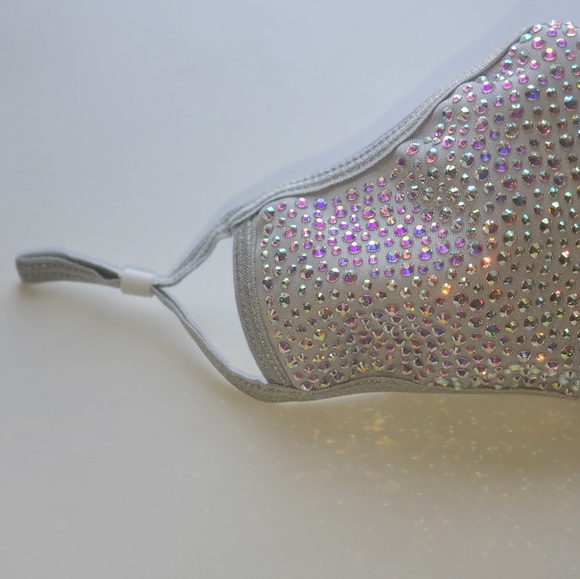 Luxury Platinum Bling Face Mask Bundle - Picture 2 of 2